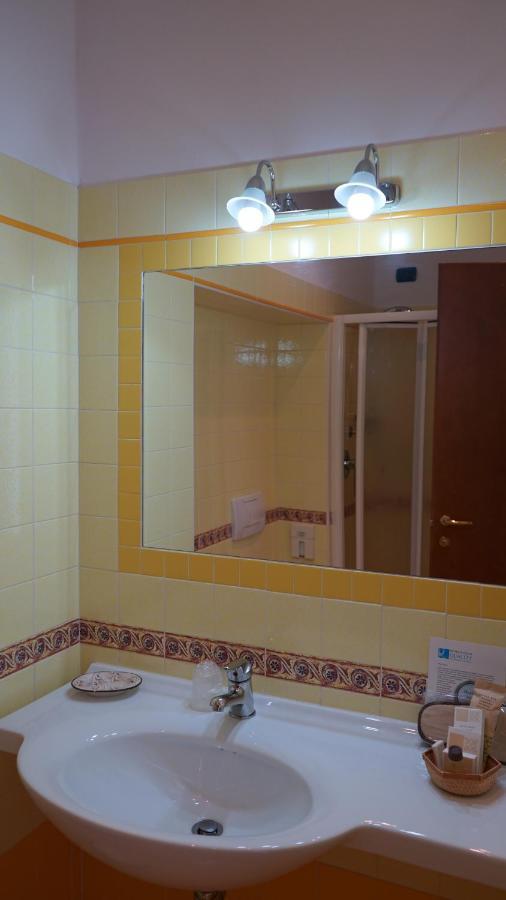Albergo Bel Soggiorno Oggebbio Dış mekan fotoğraf